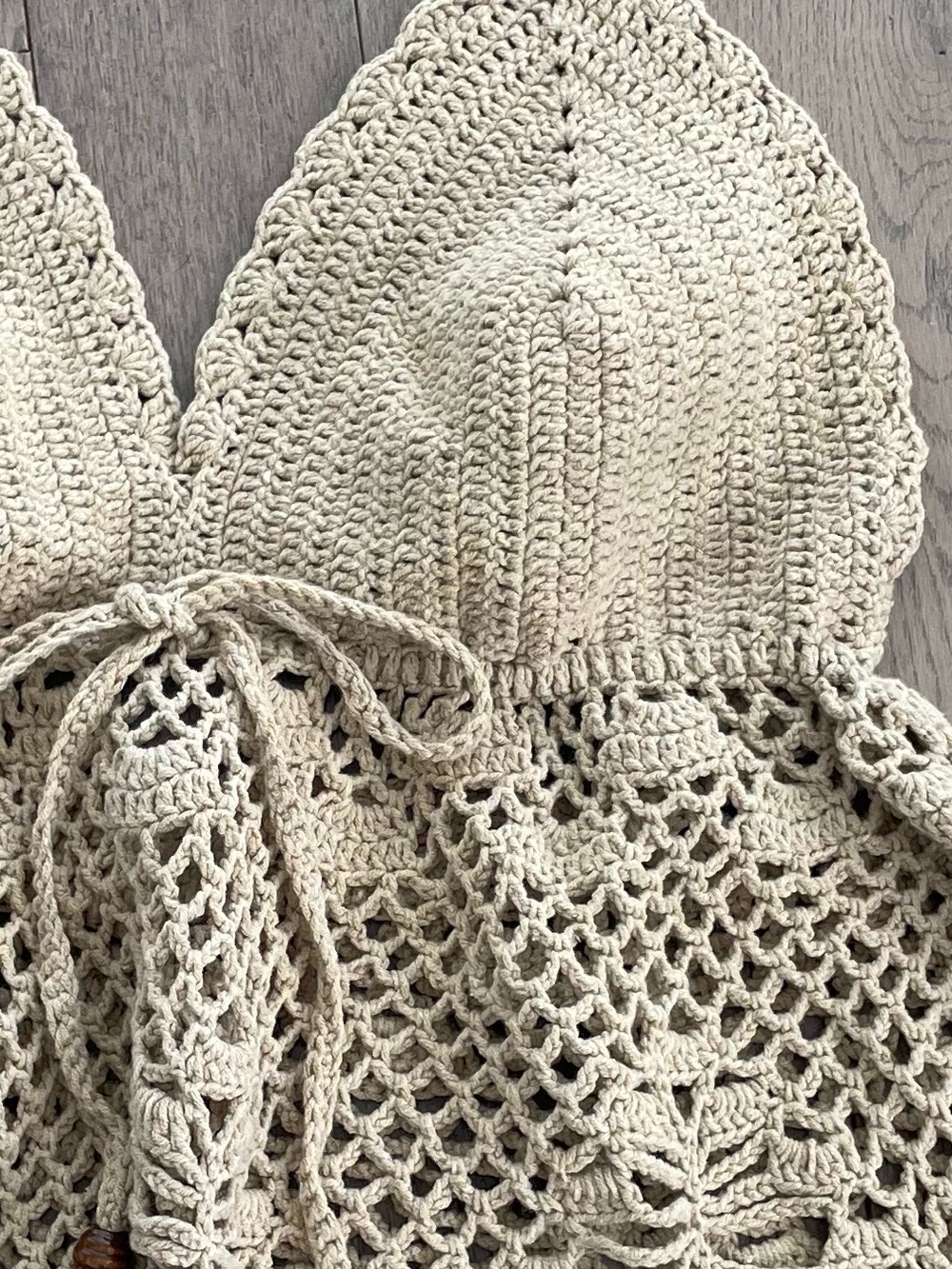 100% Wool Handmade Crochet Tie-Front Halter Tankini Top 🔥 - Cream, One Size - Picture 8 of 13